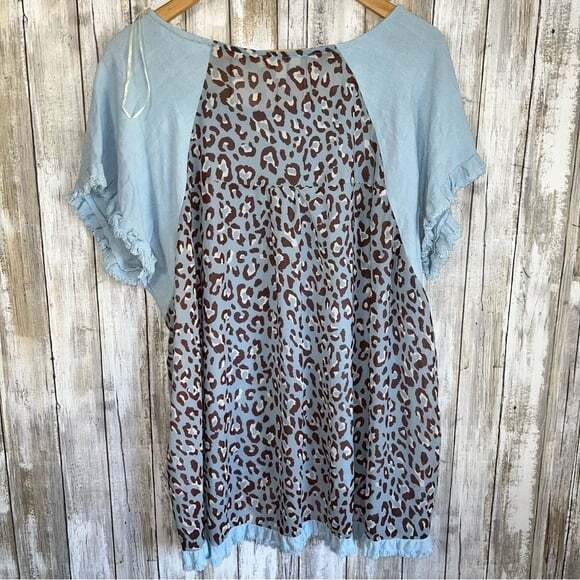 Umgee Blue & Chocolate Leopard Back Print Fringe Linen Blouse - Picture 4 of 5